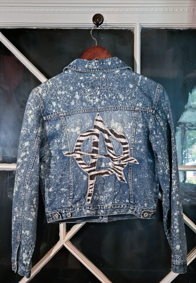Veste jeans anarchy patch (BleachArt)