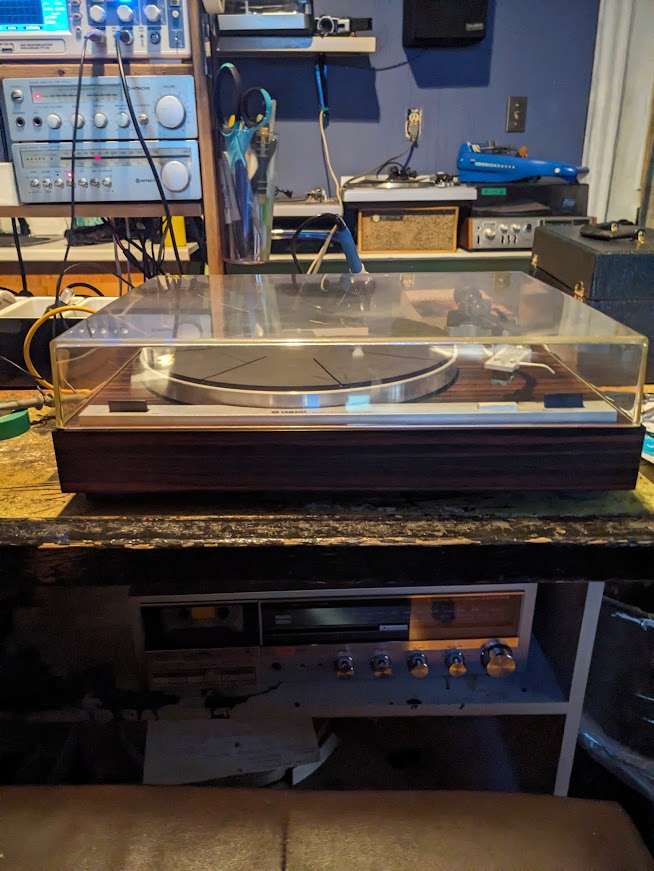 Platine Yamaha YP-B2 – Modèle hi-fi des années 80 - Image 3