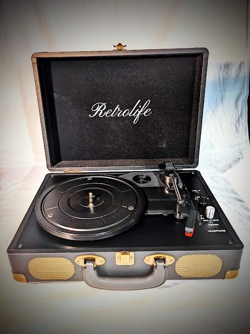 Table-tournante valise rétro – Bluetooth, RCA, casque & auxiliaire