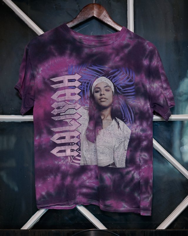 T-shirt Aaliyah tie dye