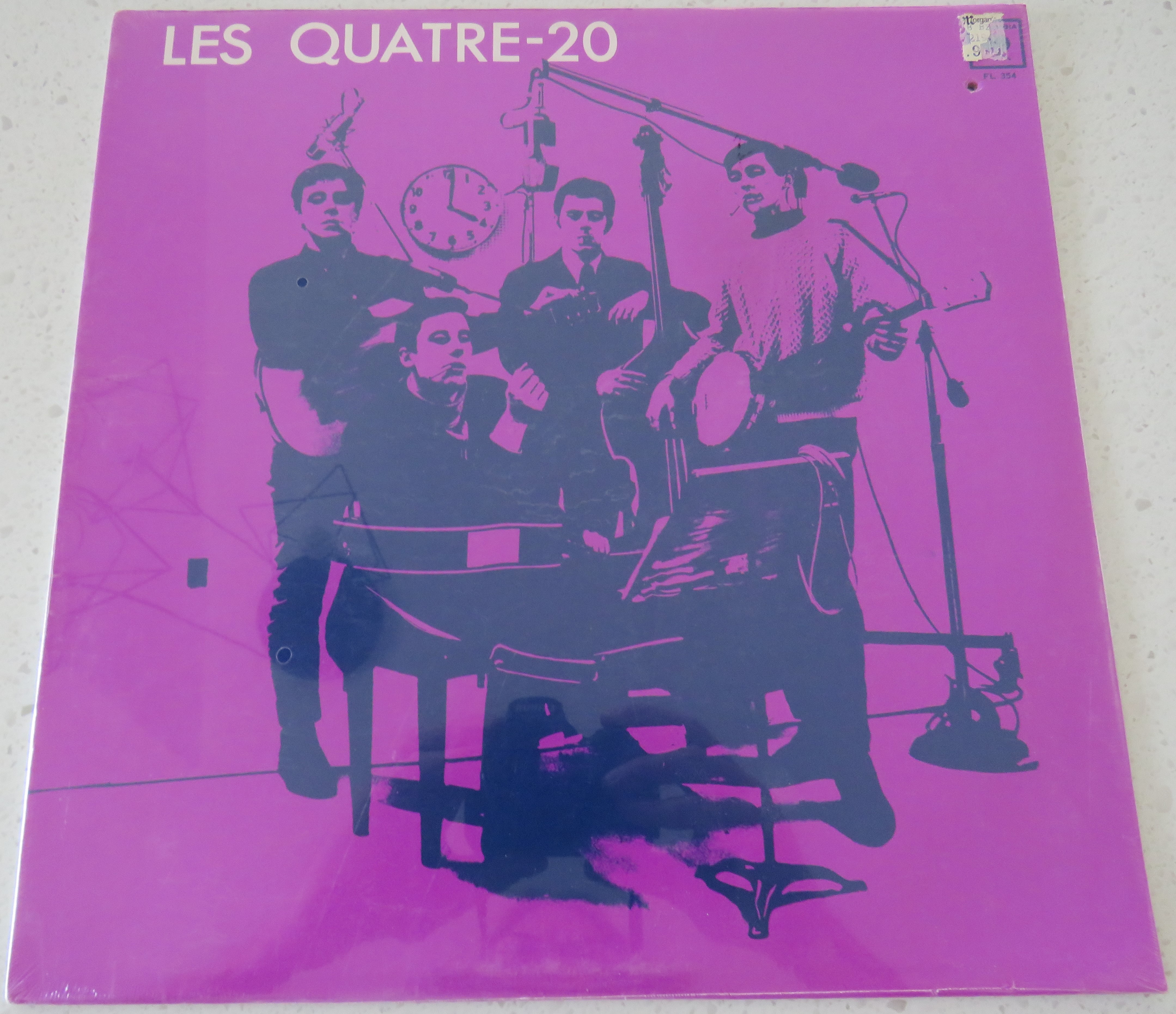 Les Quatre-20